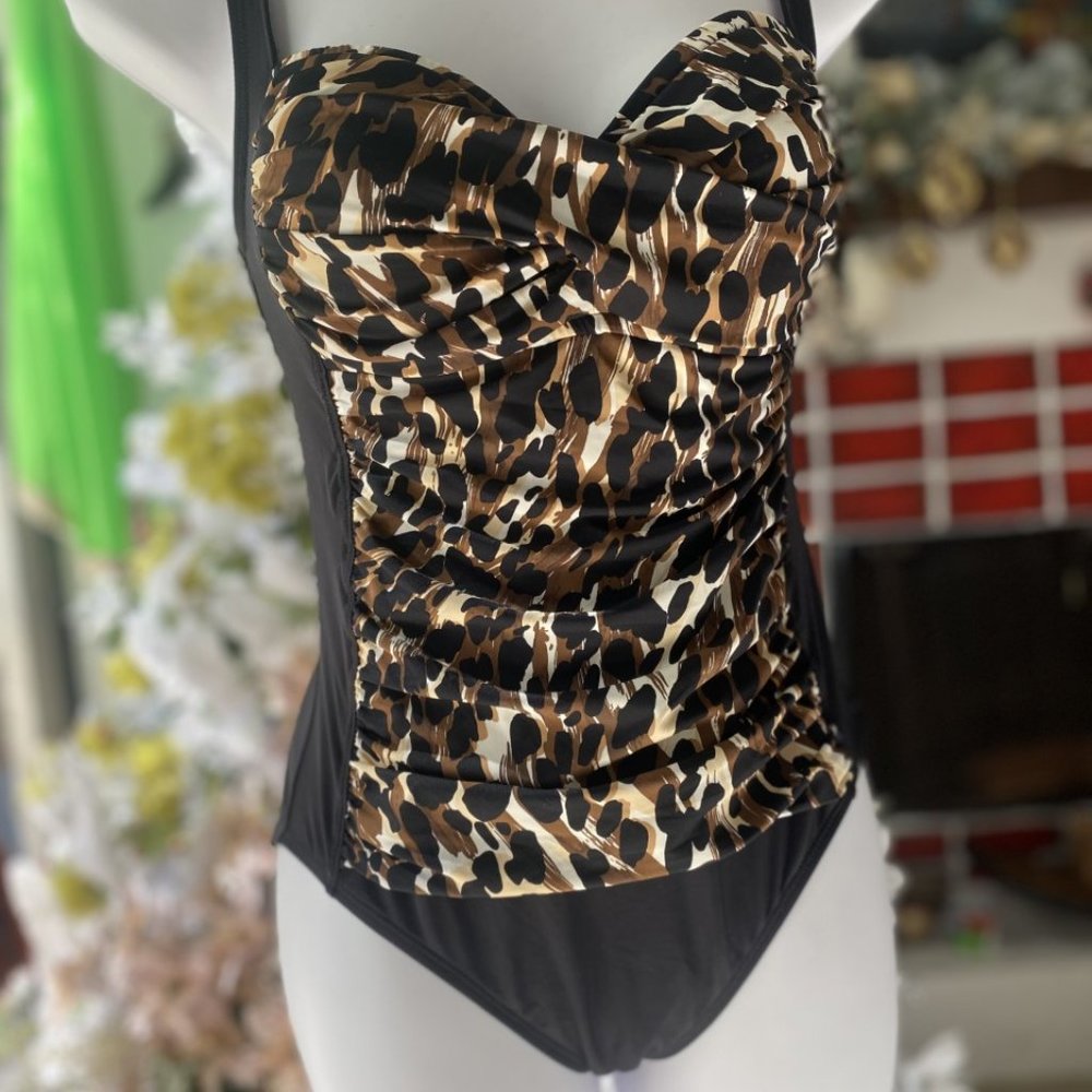 LA BLANCA Animal Prints Black Brown Fitted Bathing Suit S